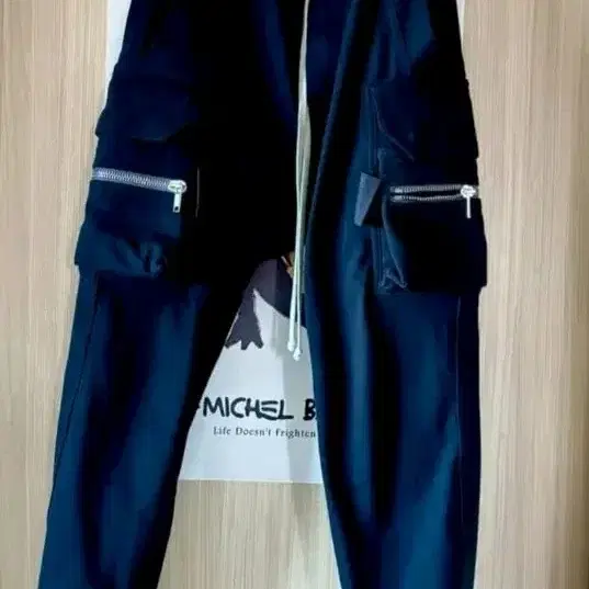 [52] 릭오웬스 22SS 마스토돈 카고 조거 블랙 (RU01B1396-BA)