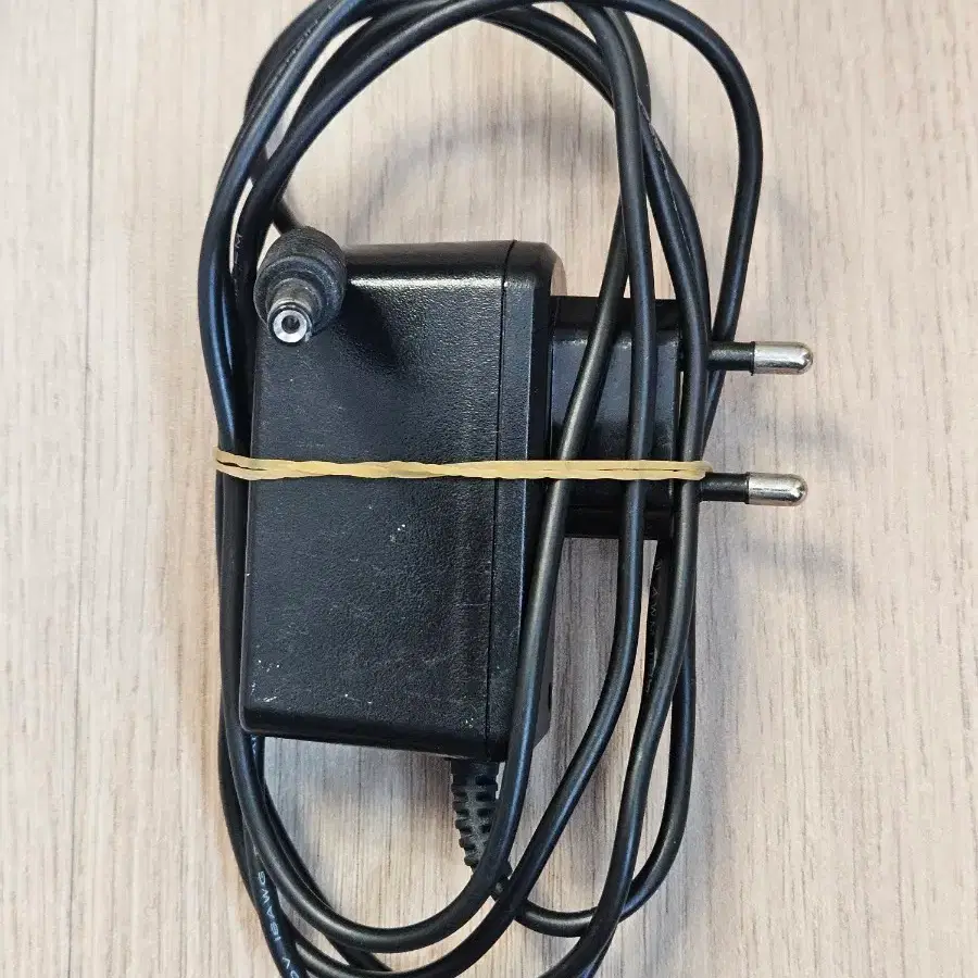 어댑터 충전기 5V2A 외경5.5mm 내경2.1mm