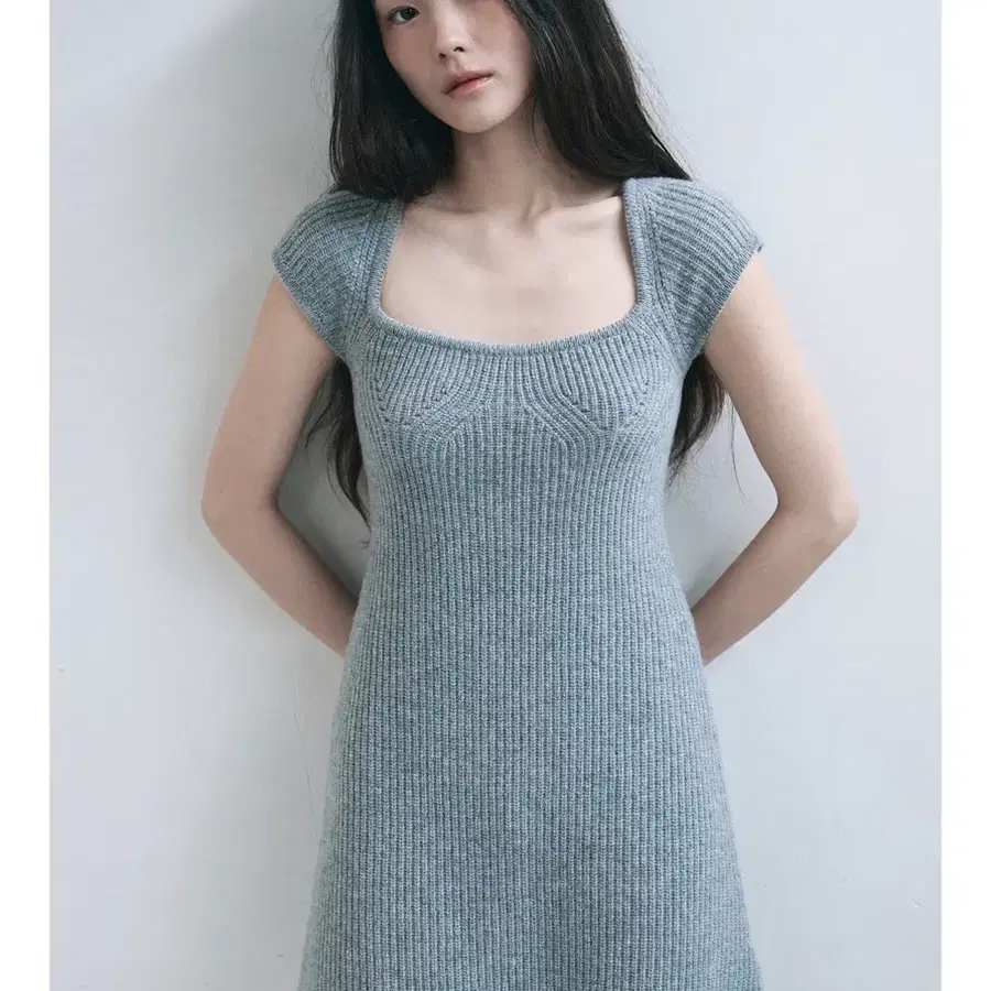 윤슬샵 lei knit ops 레이 니트 원피스 그레이