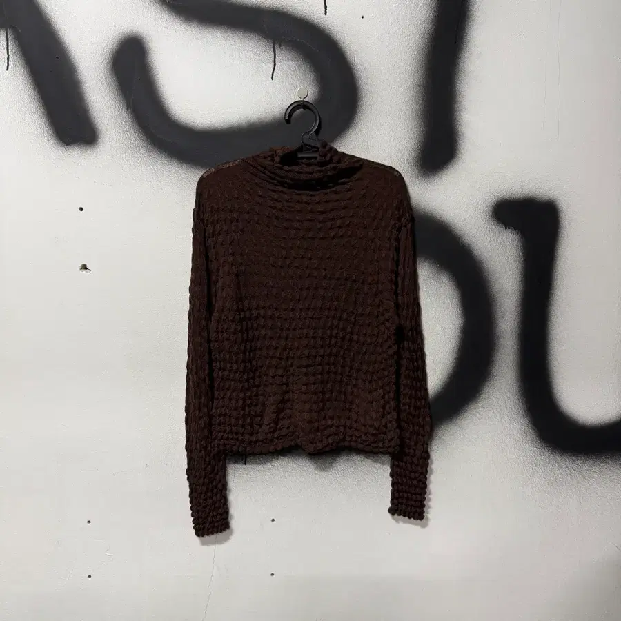 VTG 빈티지 브라운 엠보싱 터틀넥 긴팔 니트 롱슬리브