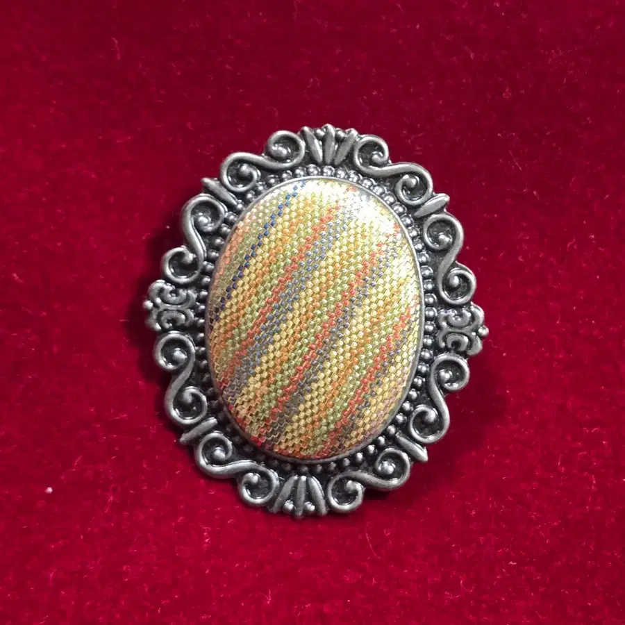 빈티지 브로치 직조 패턴 실버 테두리9
