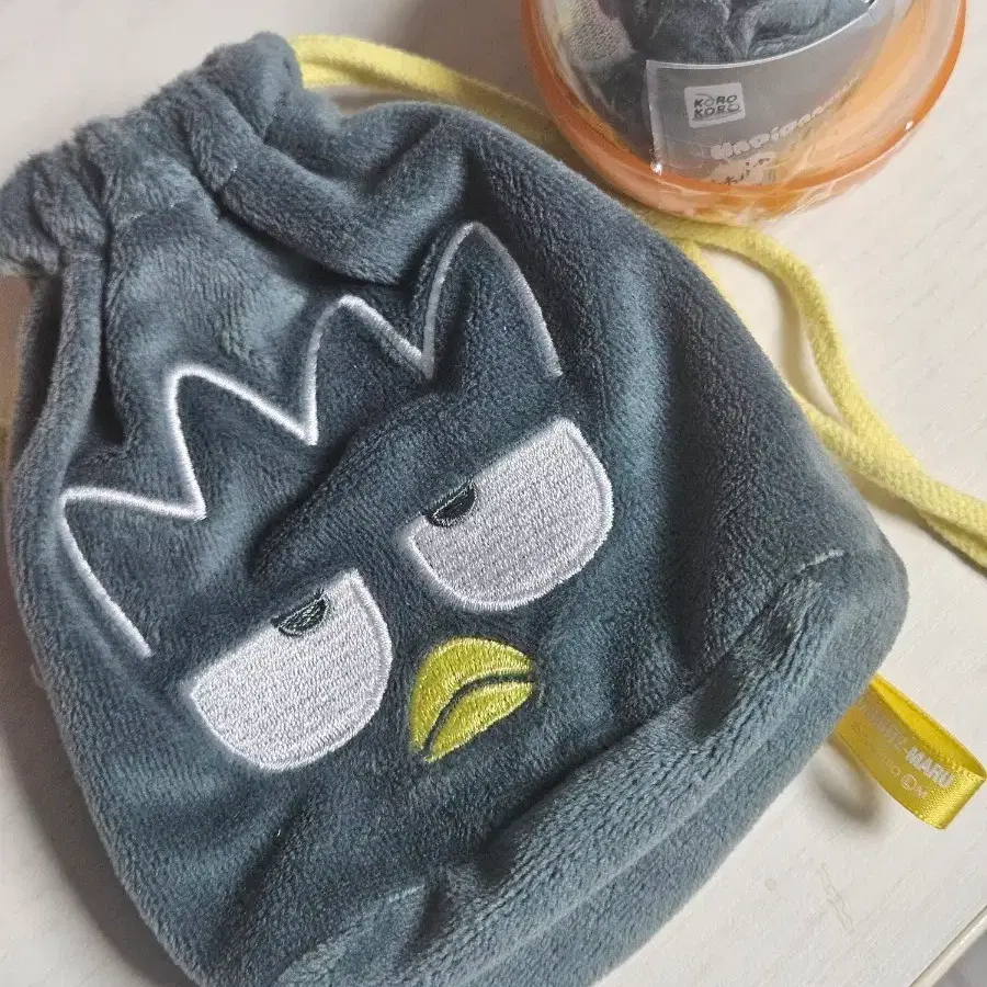 산리오 배드바츠마루 파우치 가챠 새상품