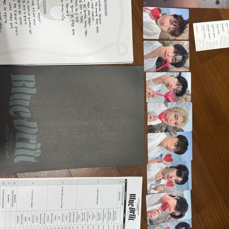 급전!!! 에이티즈 전시회 팝업 입장특전(메세지카드 없음)