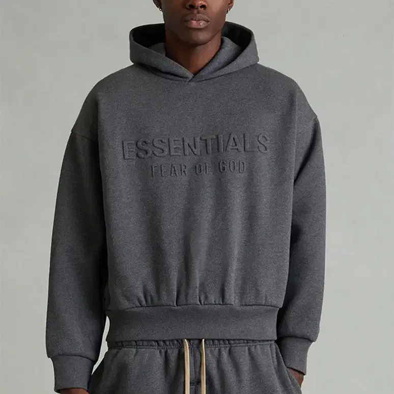 [새상품] 피어 오브 갓 에센셜 (Fear of God ESSENTIALS) 모노크로매틱 후드 다크 그레이 XXL