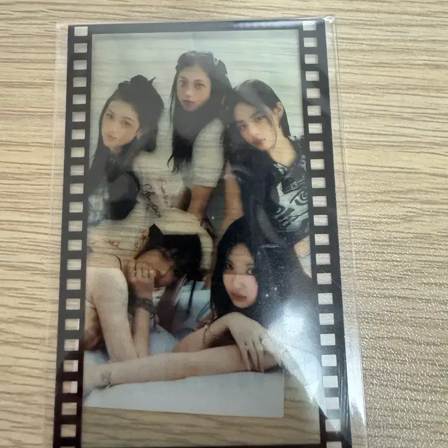 뉴진스 특전 포카