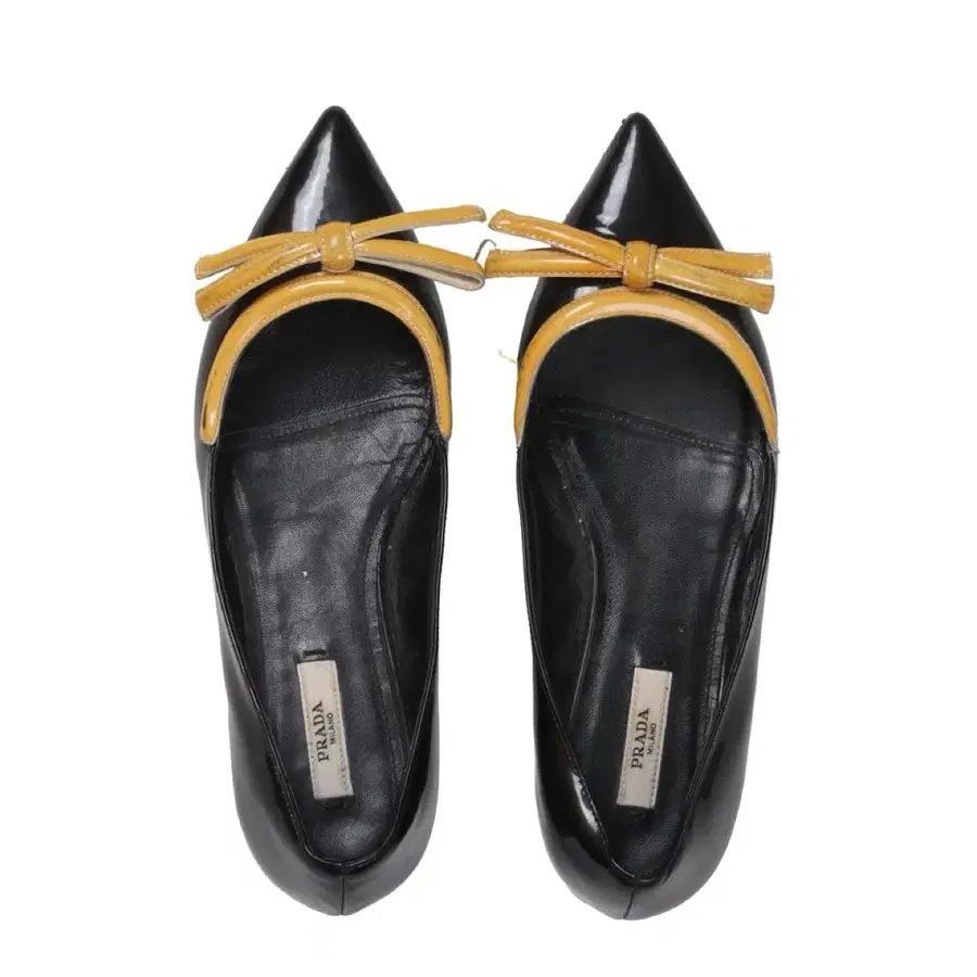 프라다 Prada Leather Pumps