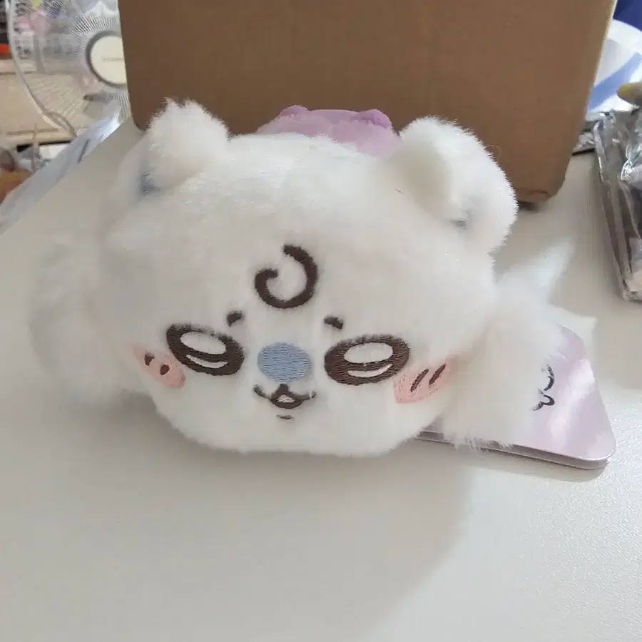 정품) 치이카와 베이비 엉금엉금 모몽가 마스코트 인형 키링