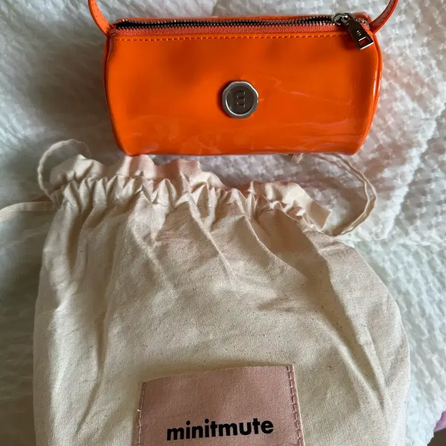 새상품 미닛뮤트 클로써클 미니 탠저린(tangerine)한정판