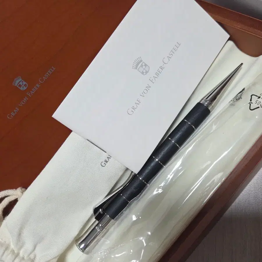 그라폰 파버카스텔 클래식 아넬로 그레나딜라 샤프