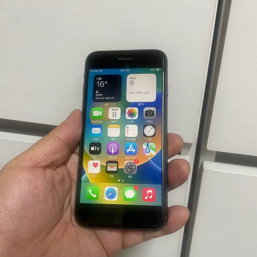 아이폰 8 블랙 64