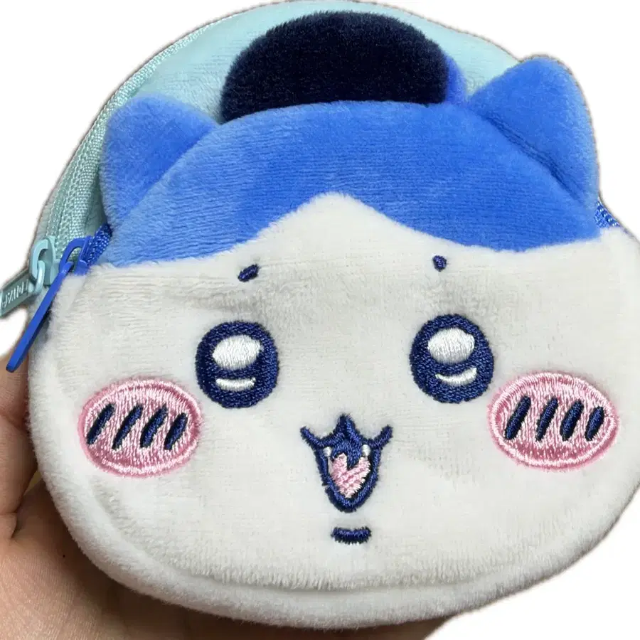 이디야 치이카와 먼작귀 하치와레 콜라보 파우치