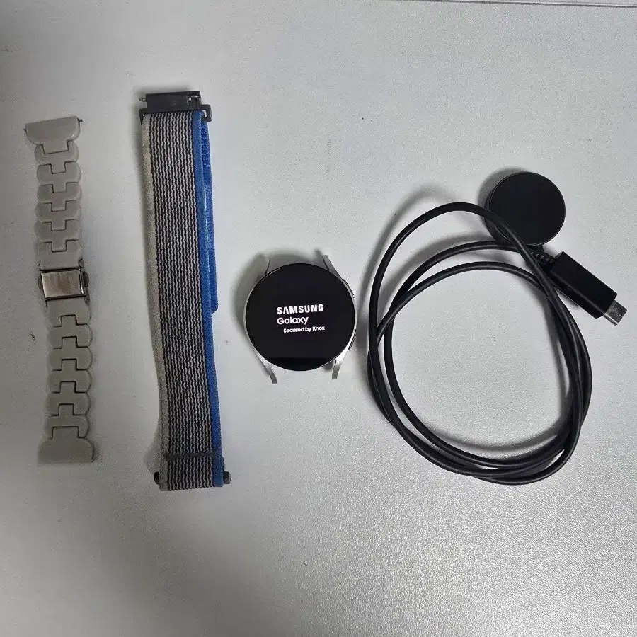 갤럭시 워치6 40mm 실버 LTE 셀룰러 버전