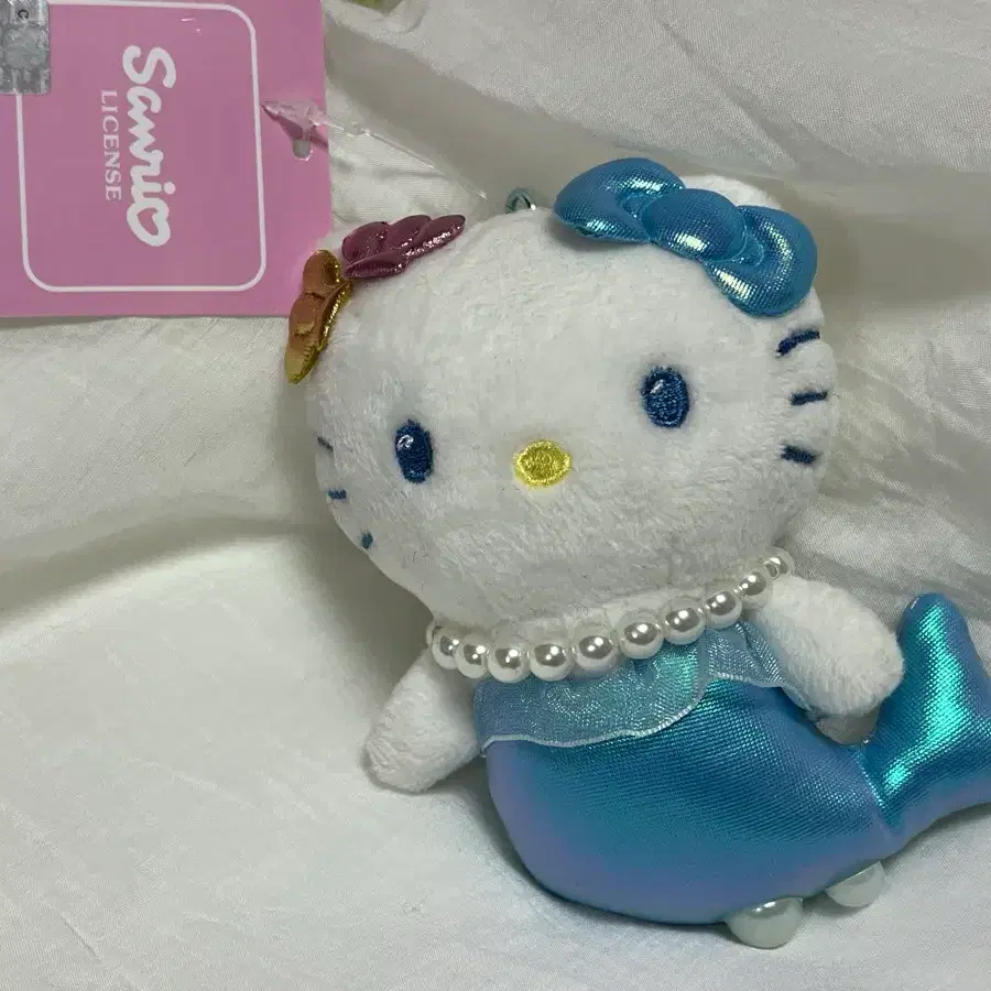 산리오 헬로키티 인어공주 인형