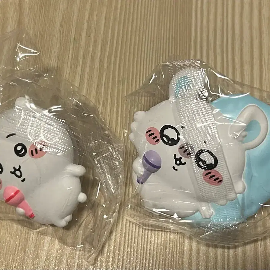 먼작귀 치이카와 모몽가 라이트 클립 가챠