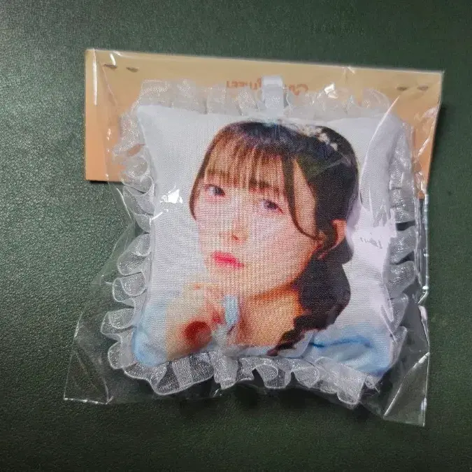 우메다 미유 팝업 쿠션