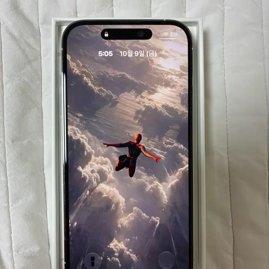 아이폰14프로 128GB 배터리성능 76팝니다 (박스보유)