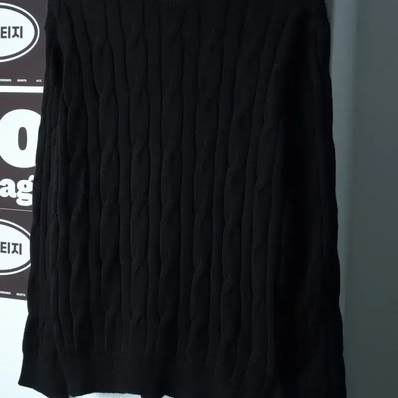 (M-L) 수아레 니트 케이블 꽈배기 블랙 아메카지-H40487
