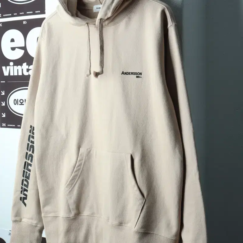 (L-XL) 앤더슨벨 후드티셔츠 새상품 베이지 올드스쿨-H40521