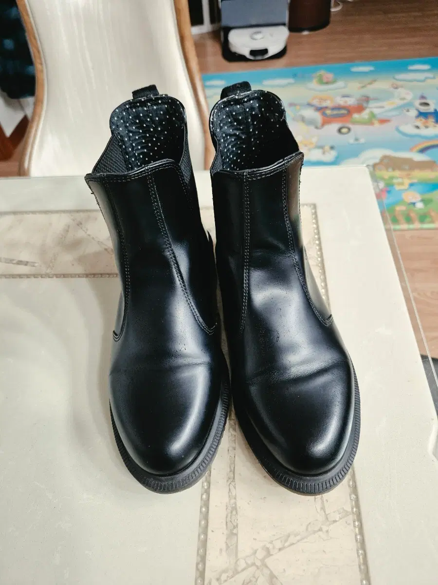 Dr. Martens Chelsea Boots Black 250