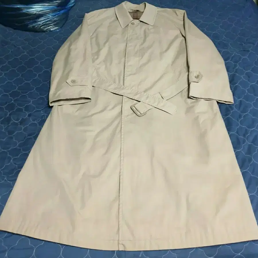 캠브리지멤버스 에든버러 패브릭 클래식 벨티드 롱 트렌치코트 베이지 (L) +캐시미어 내피