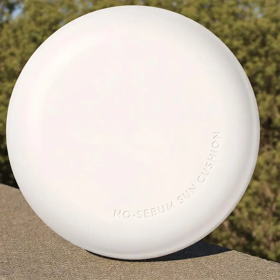 이니스프리 쿠션팩트 파우더 노세범 선쿠션 SPF50+ PA++++ 14g