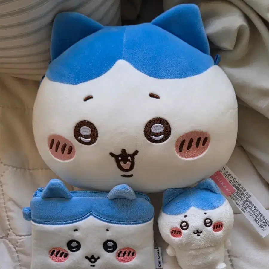 먼작귀 치이카와 앉은누이 하치와레 인형
