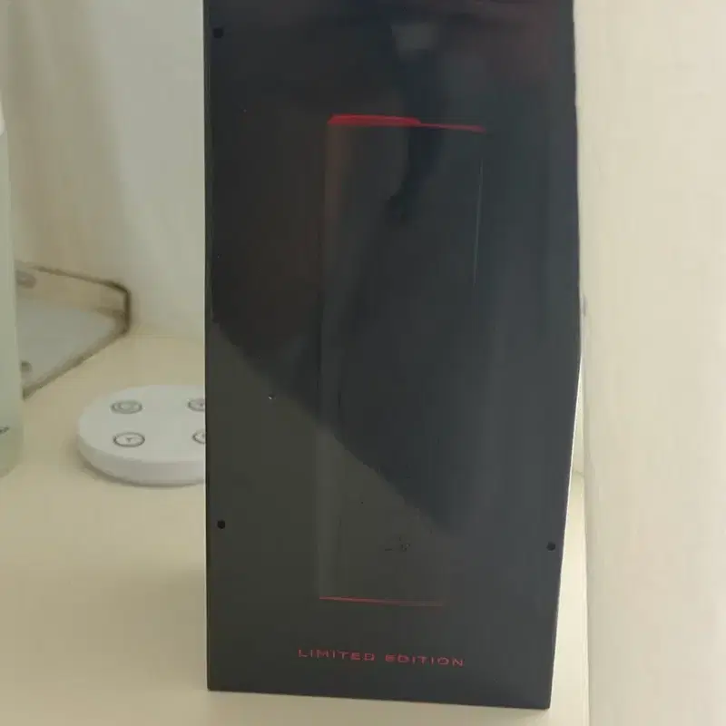 릴 토니노 람보르니기니 루비블랙 한정판