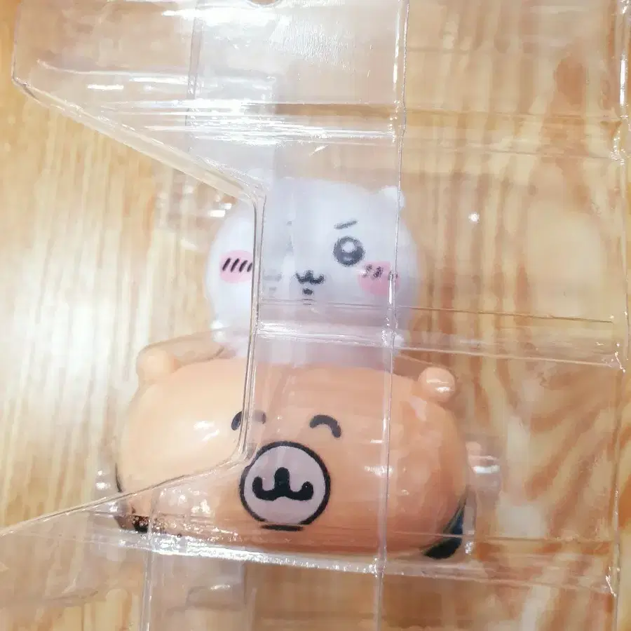 먼작귀 치이카와 자동차 태엽 피규어