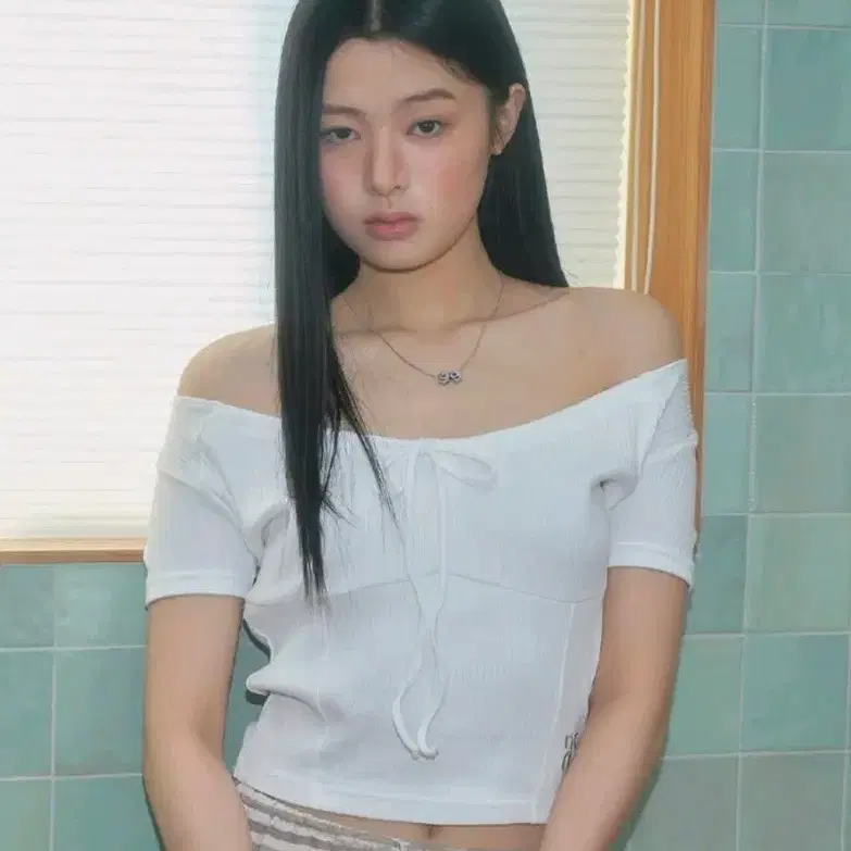 애즈온 JUDY TEE WHITE 새상품