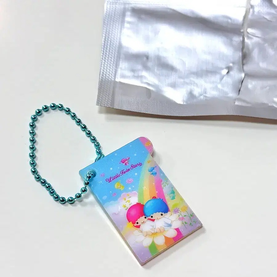 정품 단순개봉 새상품 산리오 문방구 특전 키키 라라 다이어리 아크릴 키링