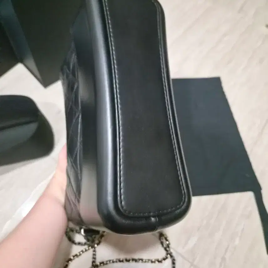 샤넬 가브리엘 호보백 블랙 라지 (뉴미듐) 사진 4