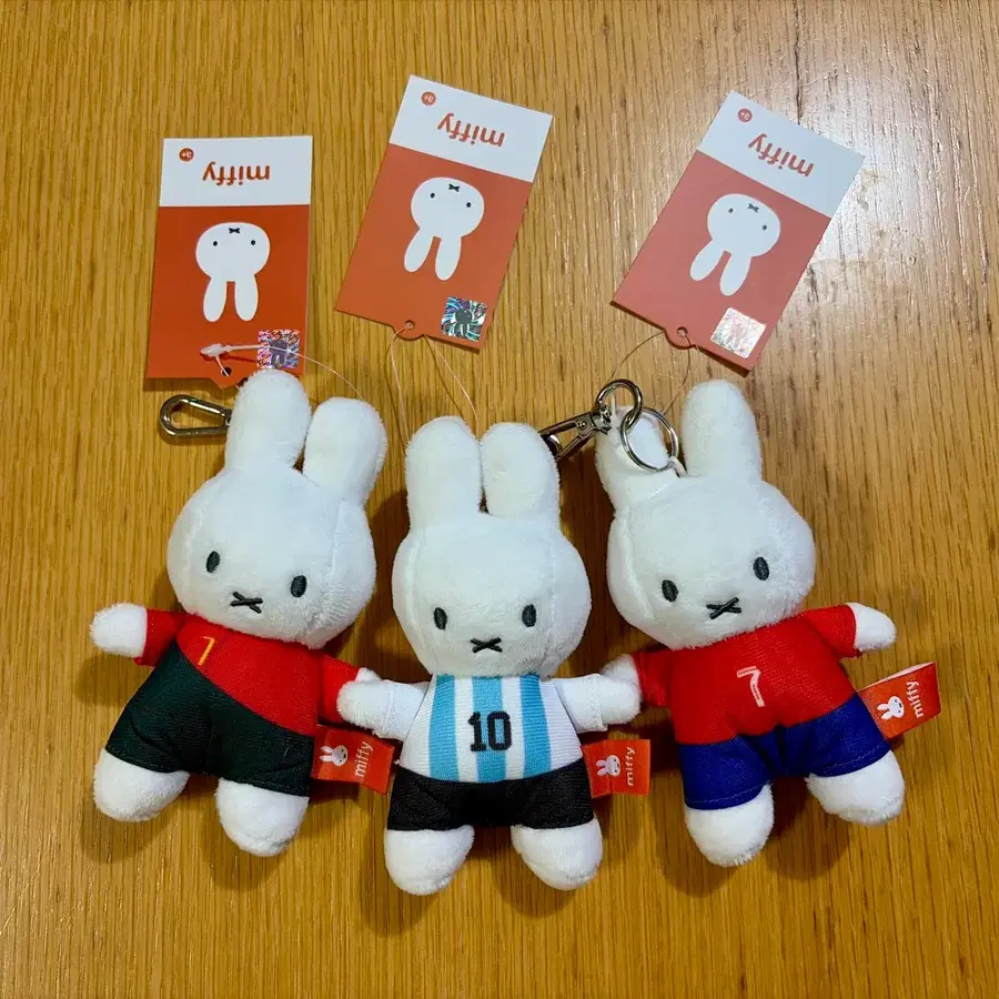 미피 축구 유니폼 키링 3종 세트