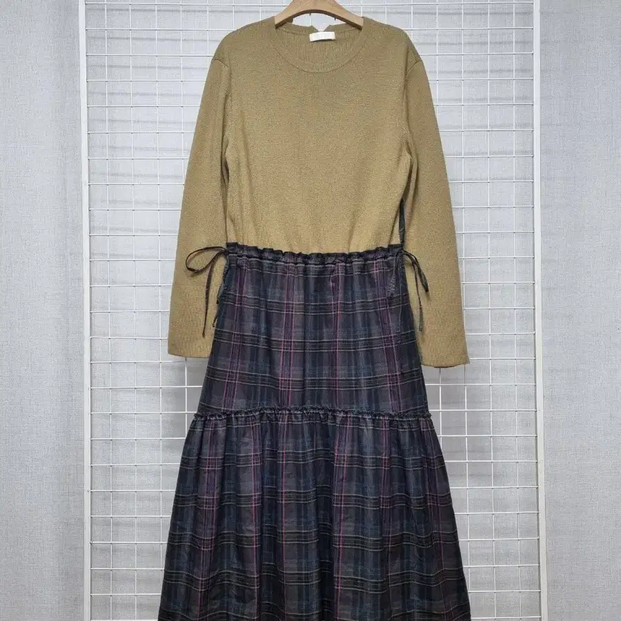 한섬 SJSJ 니트원피스 55~66 (카키)