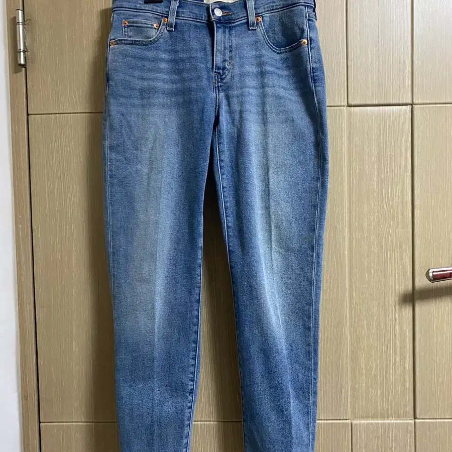 [LEVIS] 여성용 리바이스 보이프렌드핏 데님팬츠 26사이즈