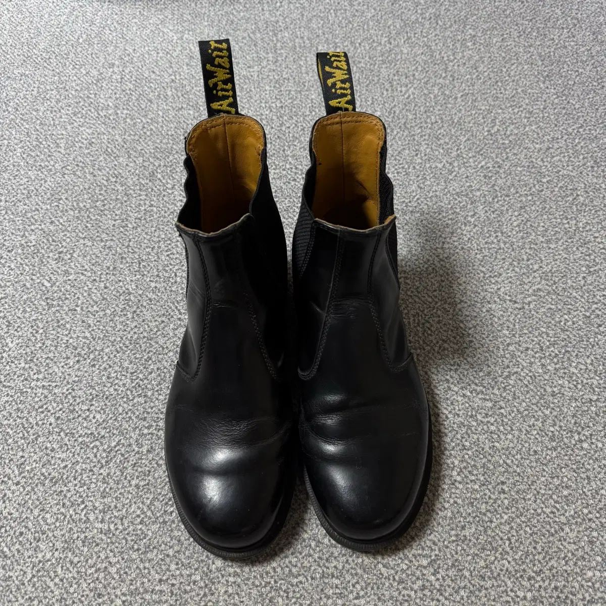 Dr. Martens 2976 Chelsea Boots UK6 250-255