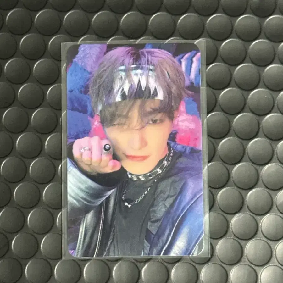 에이티즈 홍중 포카 럭드