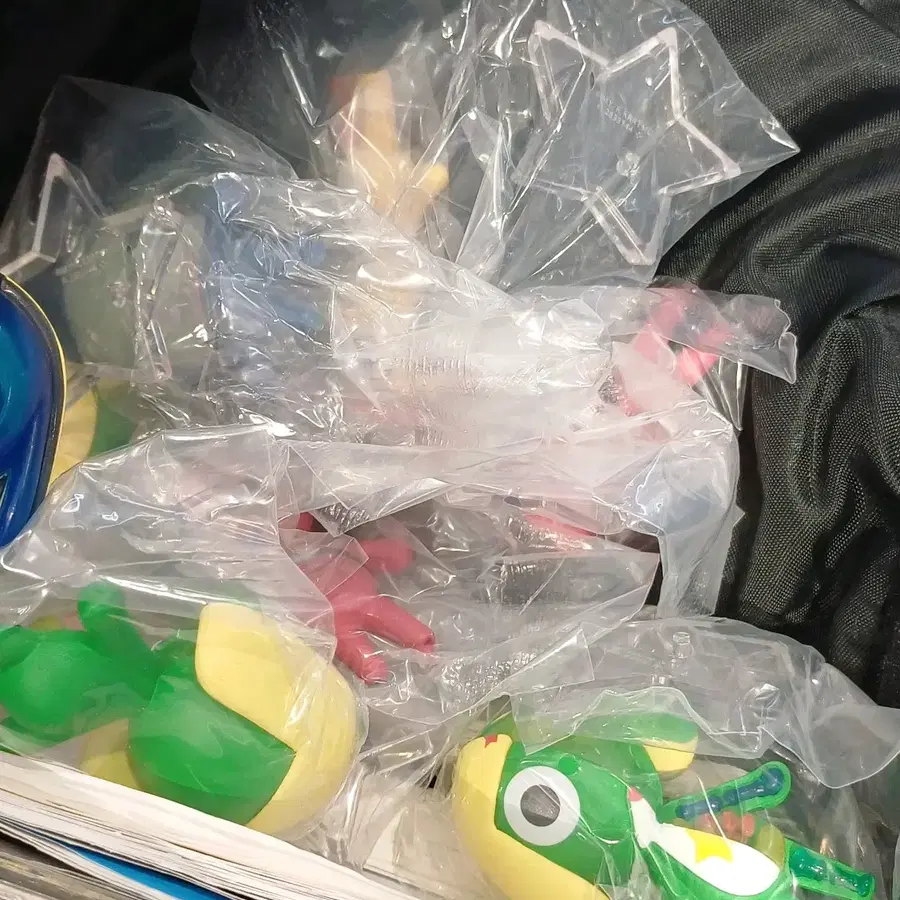 케로로 기로로 도로로 쿠루루 스켈레톤 가챠