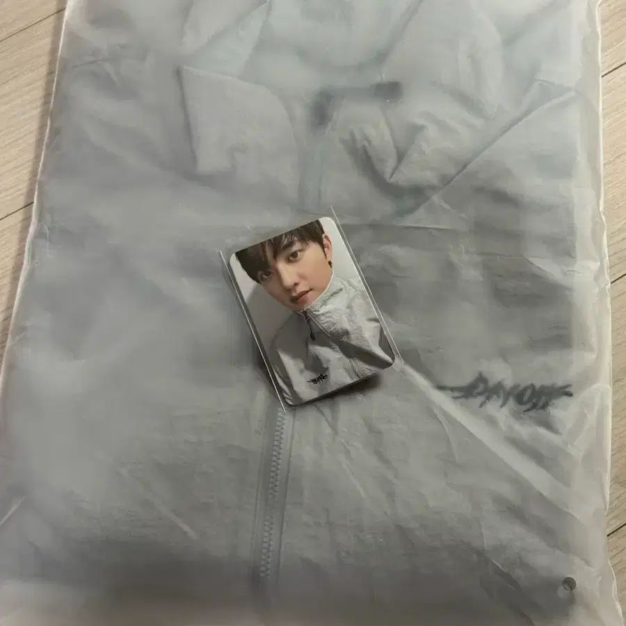 도경수 DAY OFF 콘서트 md 아노락