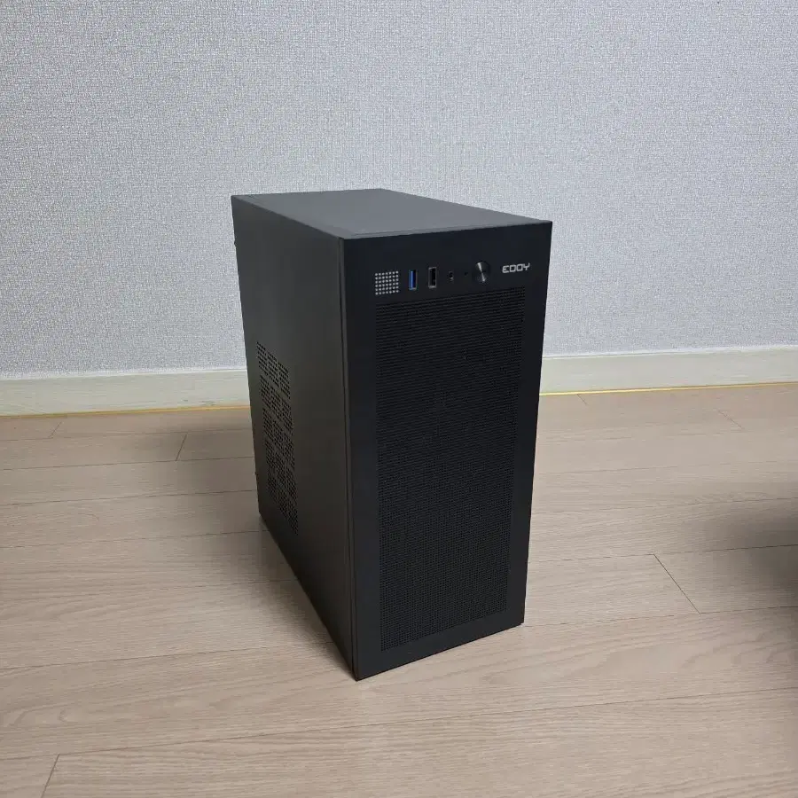 컴퓨터 본체(모니터 드림)
