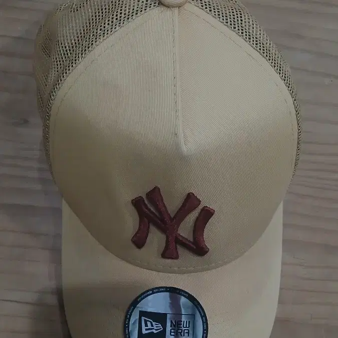 뉴에라 NY 메쉬캡 옐로우