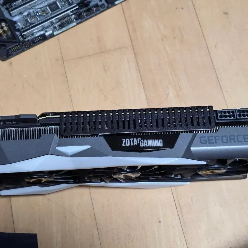 ZOTAC RTX2080ti 그래픽카드 VRAM 11GB