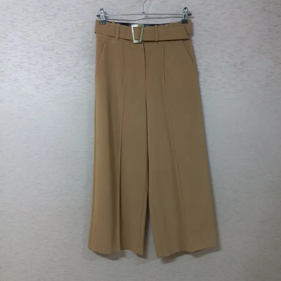 B10-9/CELIN.b 카멜색 팬츠 봄가을 여성