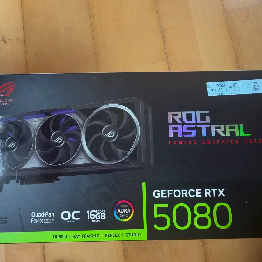 ASUS ROG ASTRAL GEFORCE RTX 5080 OC GDDR7 16GB 게이밍 그래픽카드(미개봉)