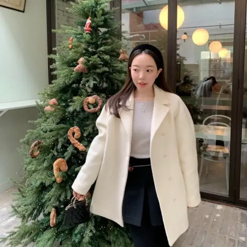 아워리스 스노우 알파카 코트
