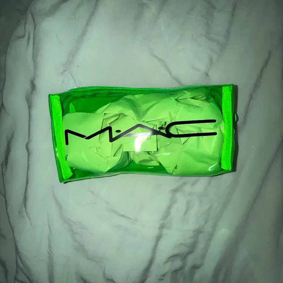 [맥] MAC 투명 파우치 라임
