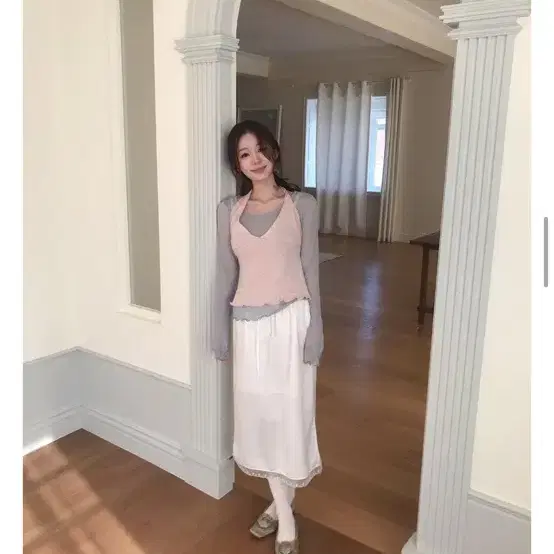 클라우드이모션 미디스커트 화이트
