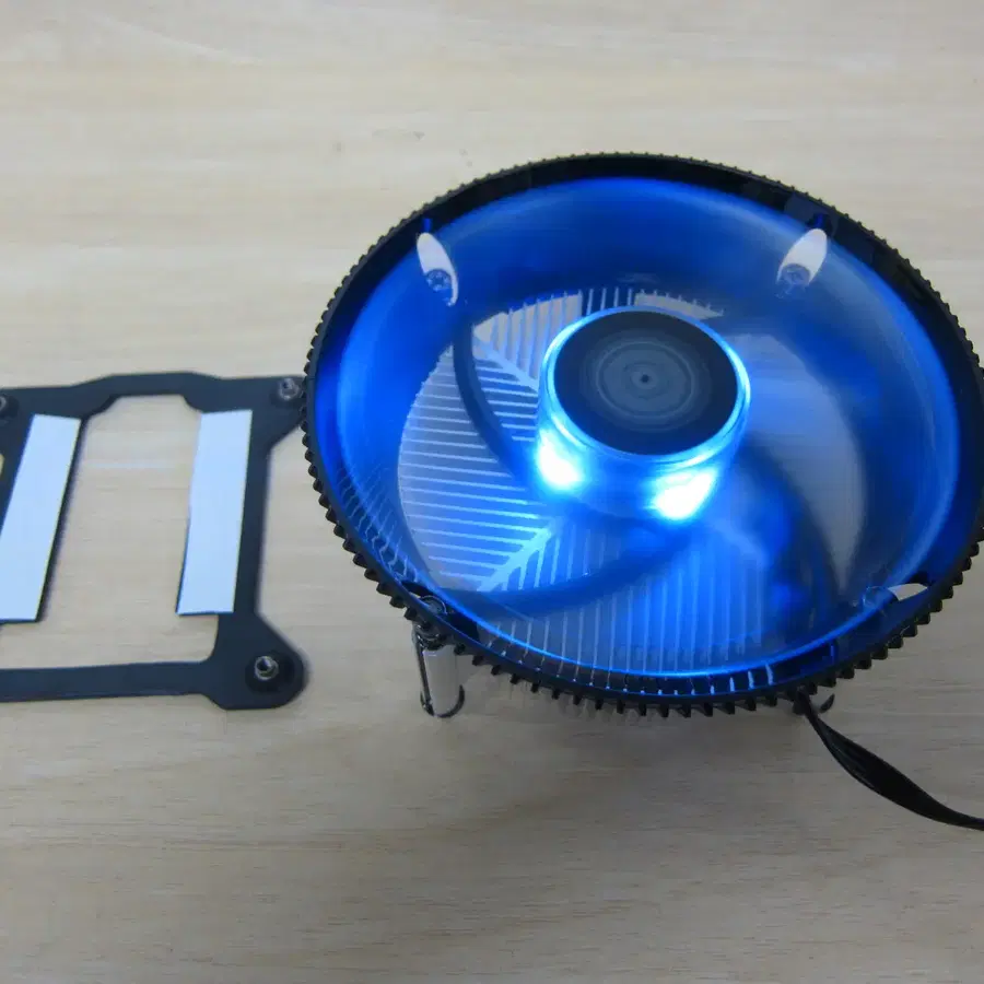 [CPU쿨러] 쿨러마스터 STANDARD i70C BLUE LED (인텔용)