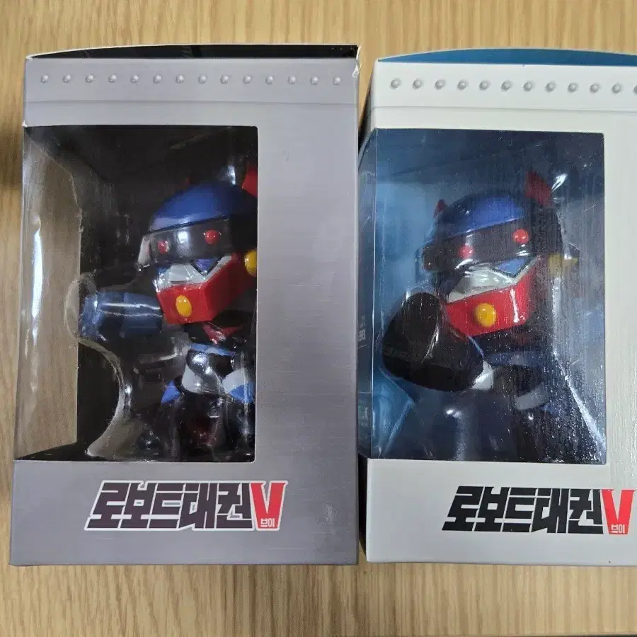 던킨도너츠 콜라보 로보트태권브이 피규어 2개 일괄