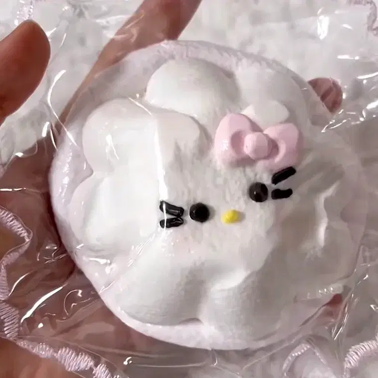 타오바오 헬로키티&미피 푸딩 말랑이 구합니다