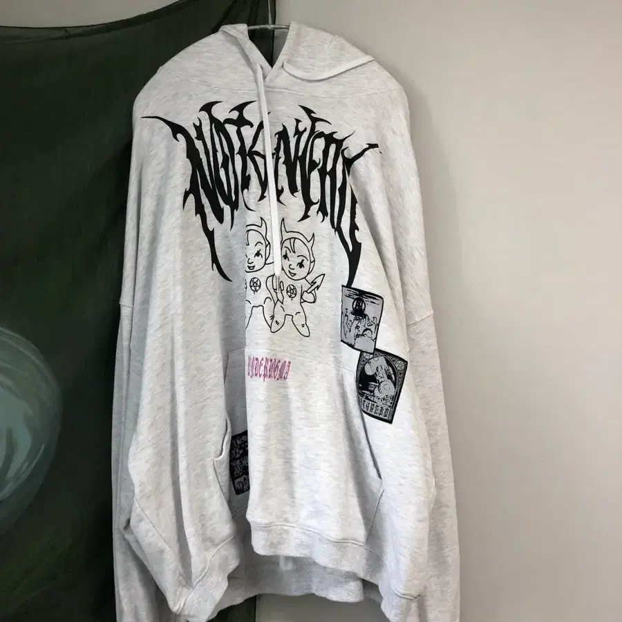 낫포너드 2Devils Patch Pullover Hood - Grey M